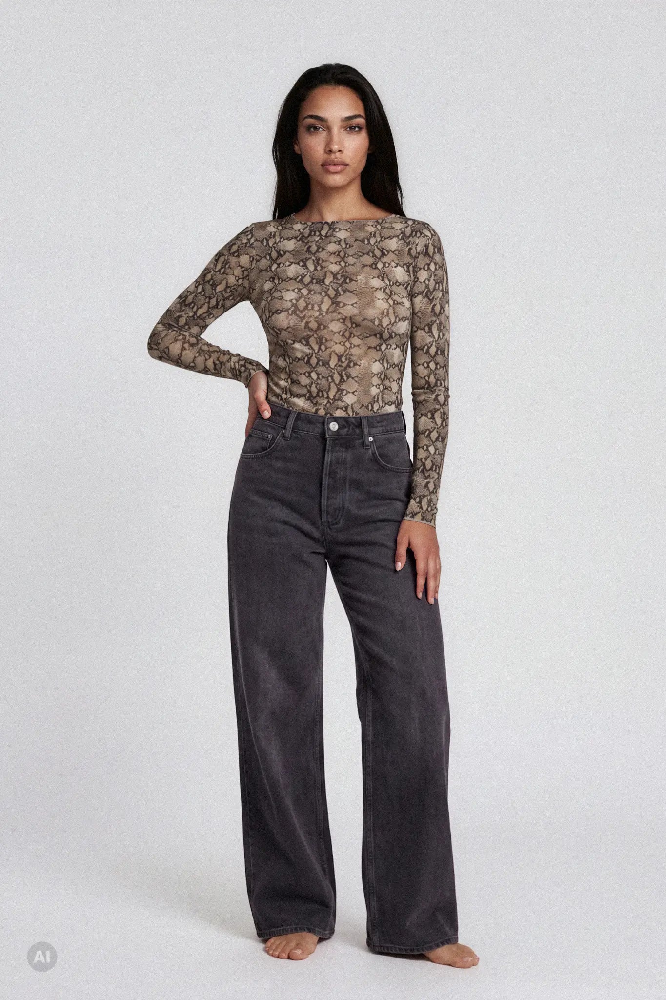 Maglia a Manica Lunga in Modal Ultralight con Cashmere Girocollo Pitone