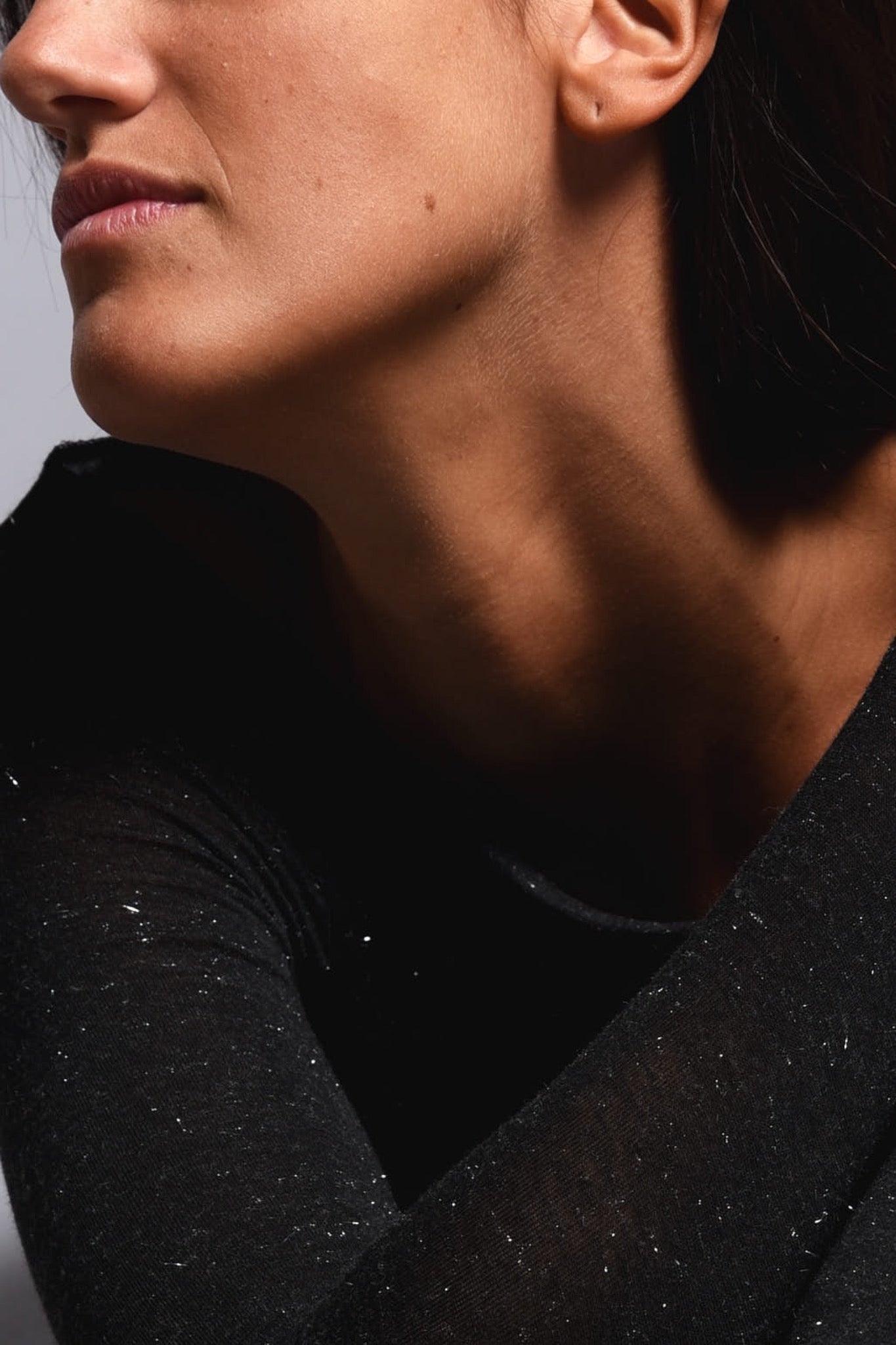 Maglia a Manica Lunga in Modal Ultralight con Cashmere Lamè Scollo Barchetta
