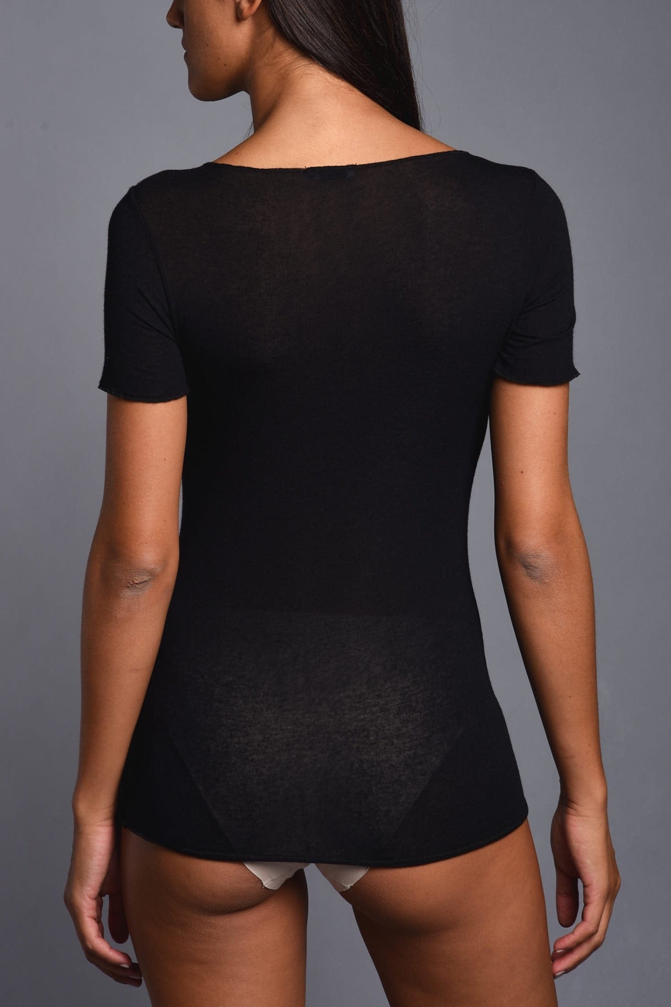 Maglia a Manica Corta in Modal Ultralight con Cashmere