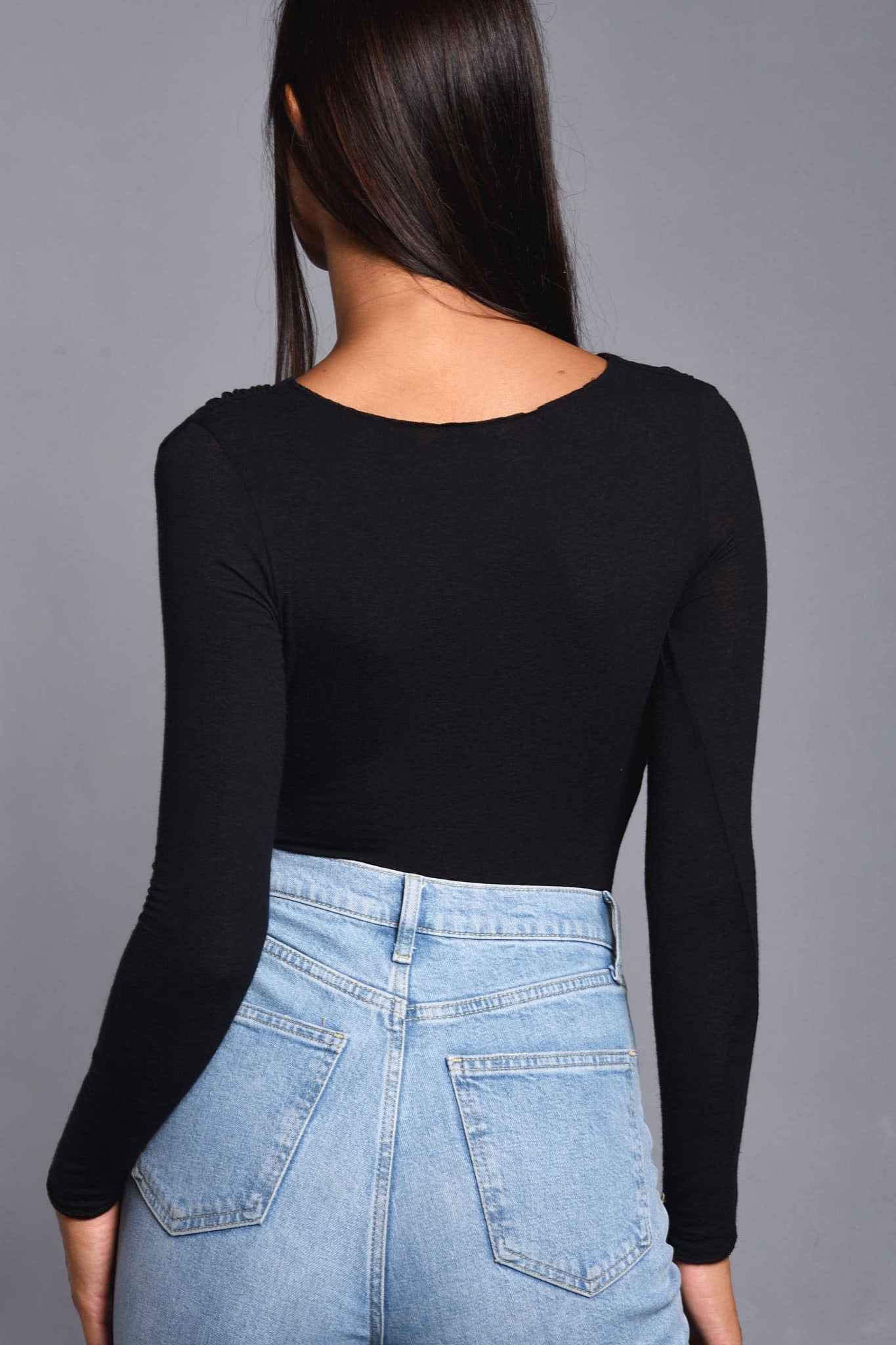 Maglia Incrociata a Manica Lunga in Modal Ultralight con Cashmere