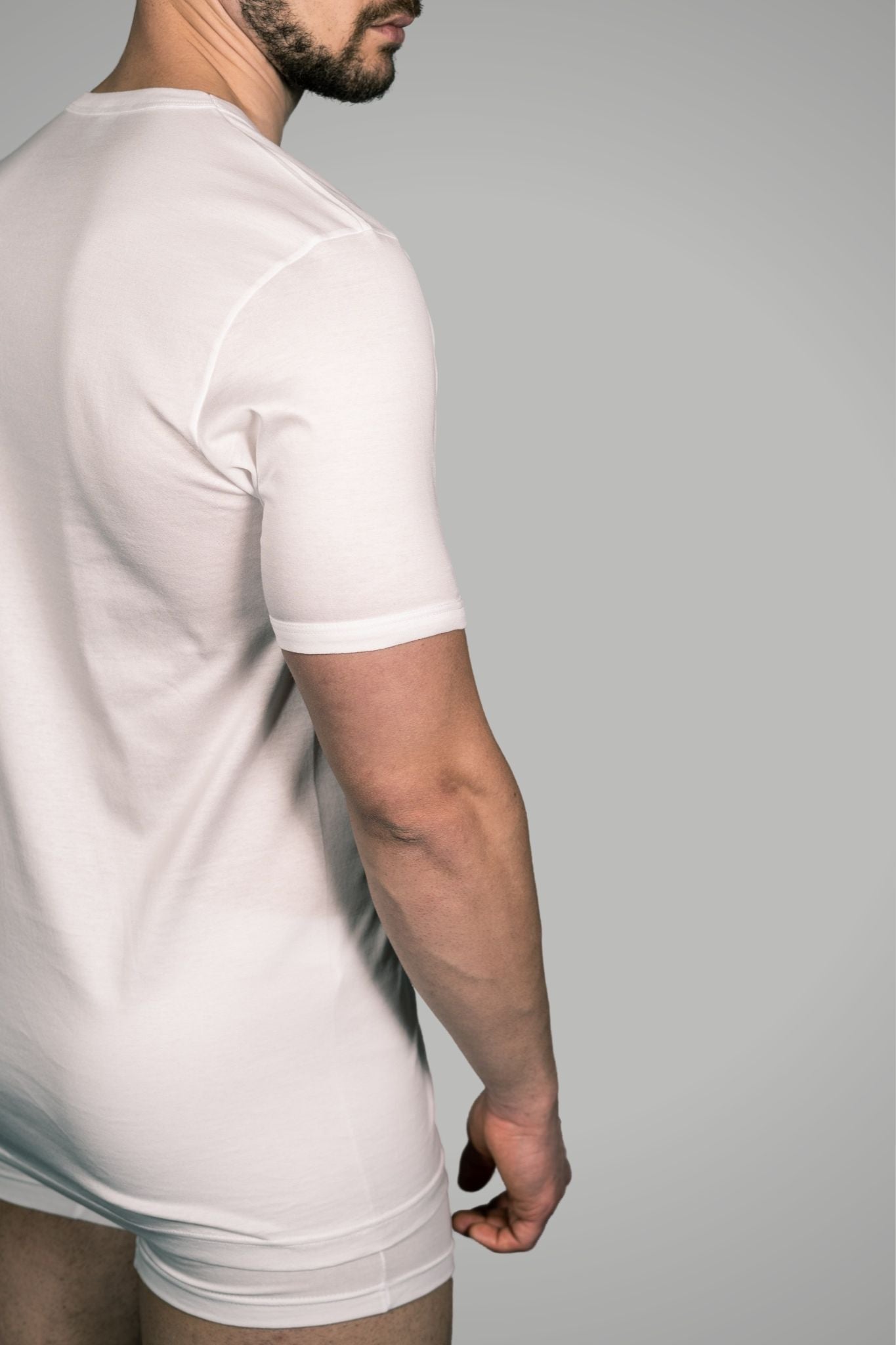 Maglia a Manica Corta in Filo di Scozia Girocollo
