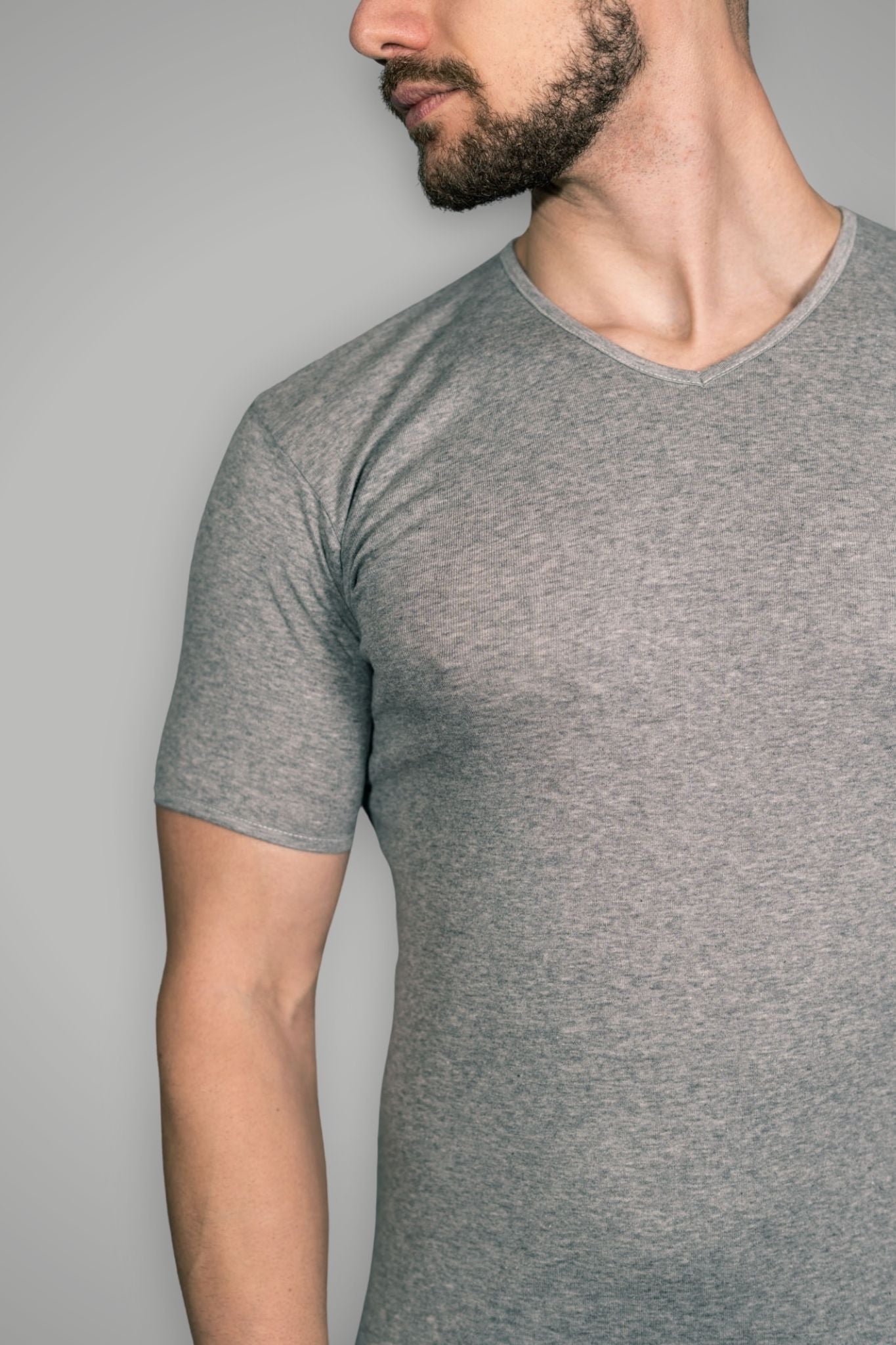 Maglia a Manica Corta in Cotone Scollo a V