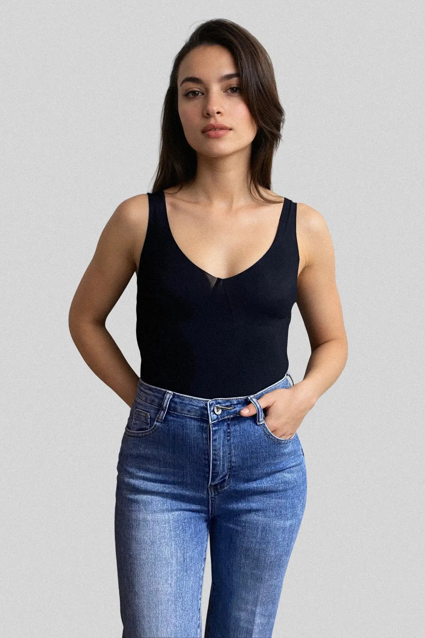 Body Invisible Shape in MicroFibra con Cuciture Termosaldate Cotonella AD691