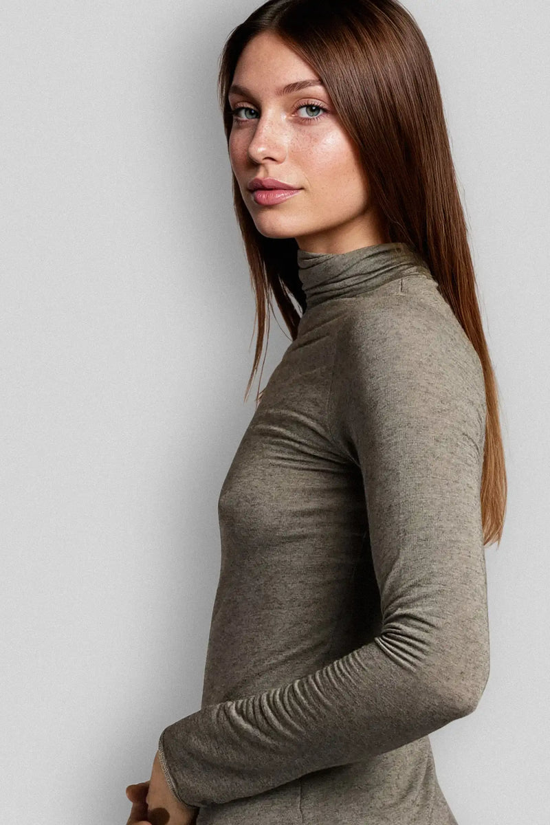 Dolcevita a Manica Lunga in Modal Ultralight con Cashmere