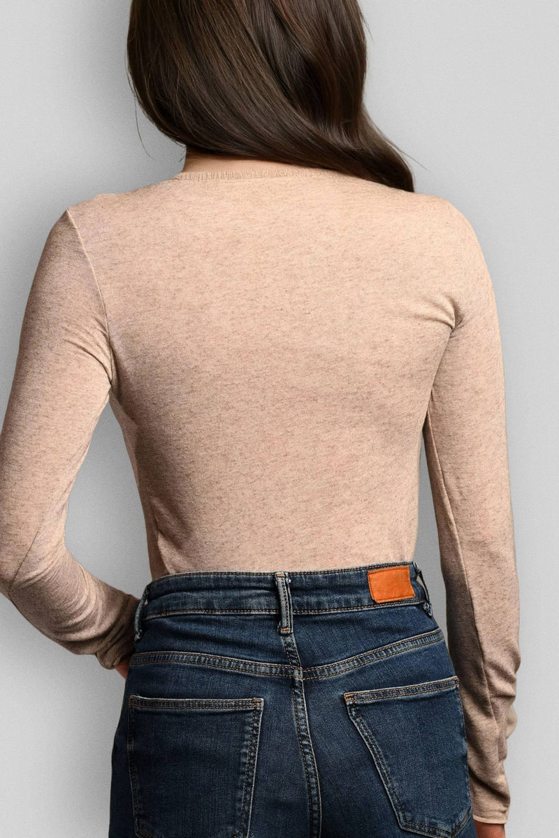 Maglia a Manica Lunga in Modal Ultralight con Cashmere Scollo a V