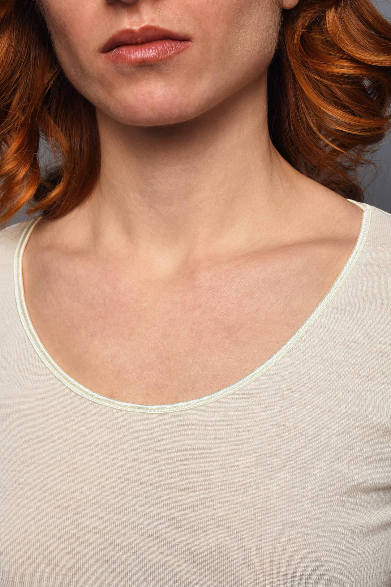 Maglia a Manica Corta in Lana Girocollo